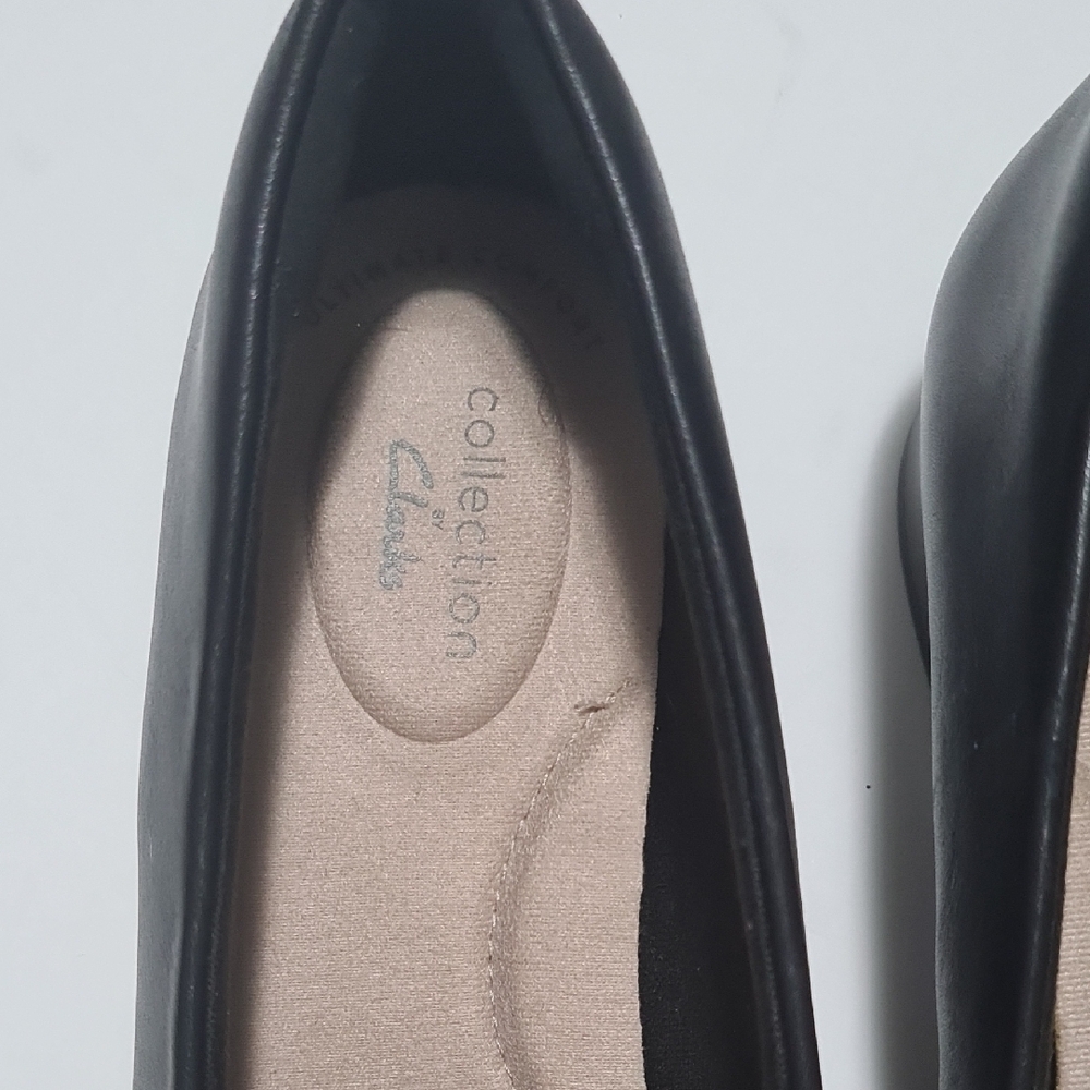 NEW Clarks Black Flats - Picture 2 of 6